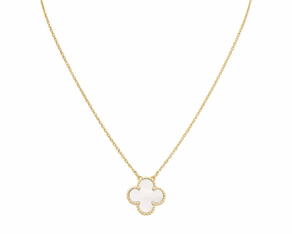 Collar Dorado con Trébol